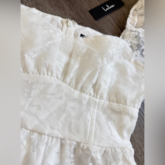 Lulus White Floral Sheer Lace Puff Sleeve‎ Mini Dress Party Cocktail - Picture 3 of 8